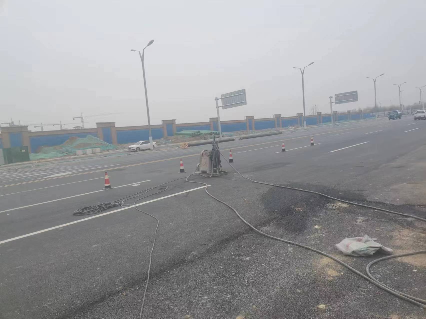 彭市镇马路注浆